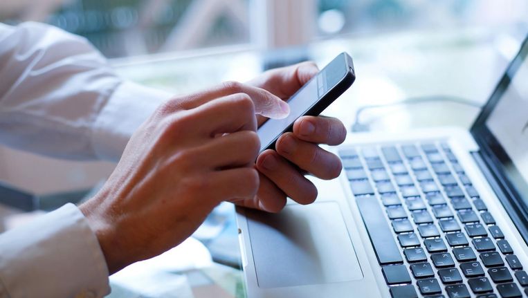 Ik Wil De E Mails Van Mijn Oude Liefde Niet Wissen Trouw