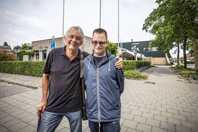 ‘Veilige’ plek gezocht voor Dennis uit Delden: ‘Wil dat mijn zoon goed terechtkomt als ik er niet me