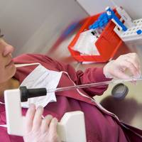 Zeven fertiliteitscentra in België gebruikten spermadonoren zelf vaker dan toegelaten: ‘Vermoeden dat aantal nog oploopt’