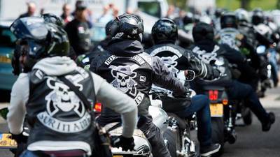 Zet een verbod op de Bandidos de rem op criminele motorbendes?