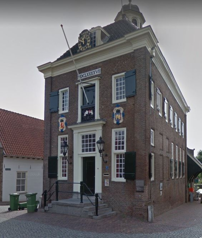 Stadhuis in Nieuwpoort wordt het gezicht van nieuwe gemeente