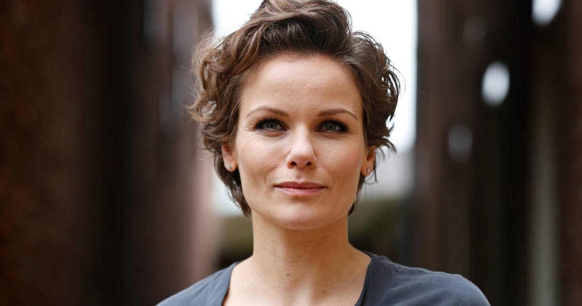 Actrice Angela Schijf Voorlopig Uit Roulatie Na Operatie Aan Voeten Show Bndestem Nl
