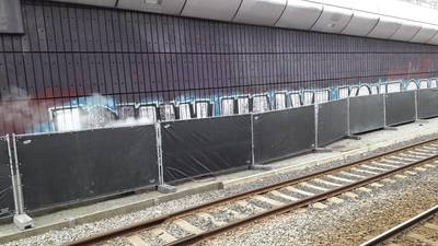 Foute graffiti-boodschap over Gökmen Tanis bij 24 Oktoberplein snel verwijderd