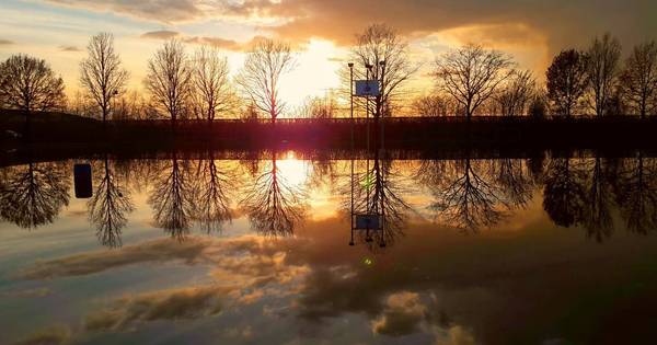 IJs van schaatsbaan Stevensbeek is nog veel te dun om te kunnen schaatsen