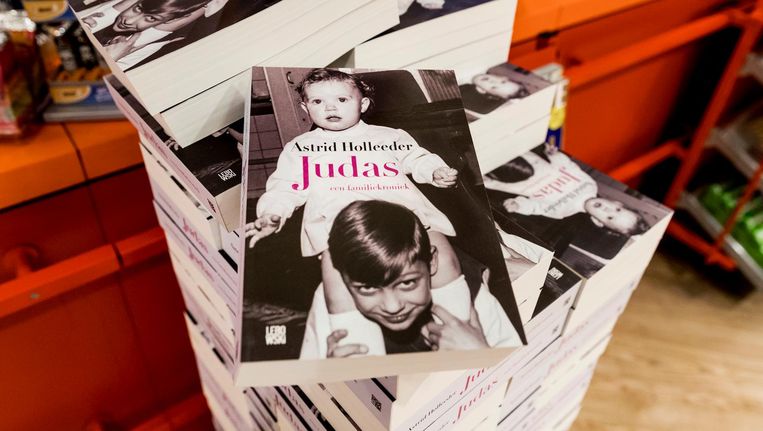 Judas Van Astrid Holleeder Is Best Verkochte Boek 2016 De Volkskrant