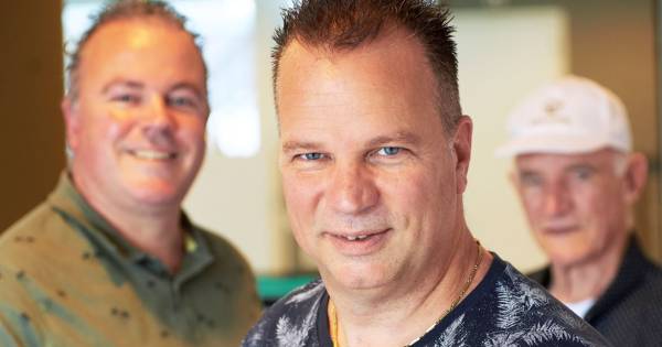 Al sinds hij kan lopen, ziet Robert den Brok de grote regelaar in broertje Frank - BD.nl