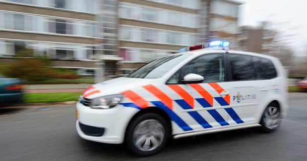 Politie zoekt nog steeds naar vijftal dat jongens bruut mishandelde in Bunschoten-Spakenburg.