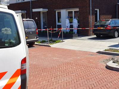 Rouw bij basisschool De Stuifhoek in Made na gezinsdrama: lerares en haar man lagen dood in woning