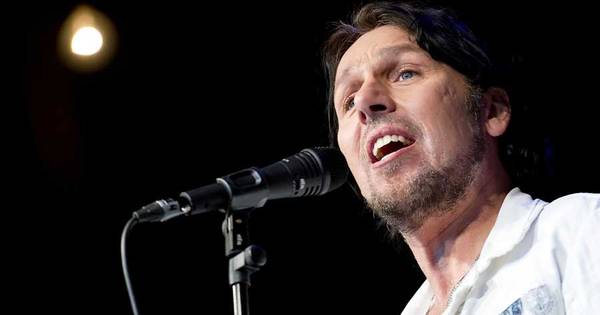 Zanger Jan Dulles Speelt Jezus In The Passion Binnenland Ad Nl
