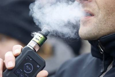 Vijfde dode in VS door longziekte: ‘Rook geen e-sigaret zolang onderzoek gaande is’