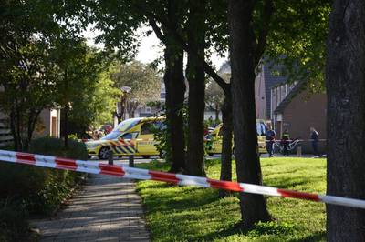 Ongeluk of wanhoopsdaad? Stel dat uit huis wordt gezet, met spoed naar ziekenhuis gebracht