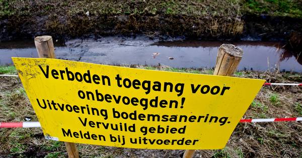 Comité wil duidelijkheid over verontreiniging - De Gelderlander