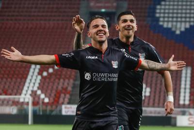 Volwassen NEC doet uitstekende zaken in Utrecht met 0-2 overwinning