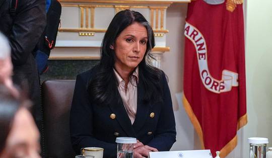 Oekraïne hervat overleg in Miami • Spionagechef VS: Europa en NAVO willen Amerikanen betrekken in oorlog met Rusland