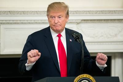 Trump: legeroefening geschrapt om hoge kosten
