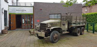 Oorlogsmuseum Niemandsland in Gendt zet vader in het zonnetje; museum krijgt dependance