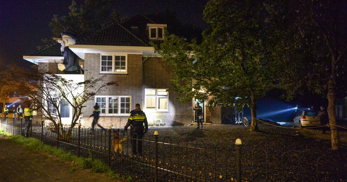 Abraham-feest eindigt abrupt na arrestatie: 18-jarige neergestoken - De Gelderlander