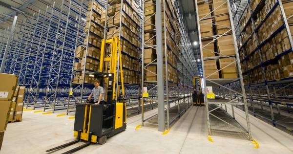 Banen voor het oprapen in Twentse logistiek maar wie hapt er toe? - Tubantia