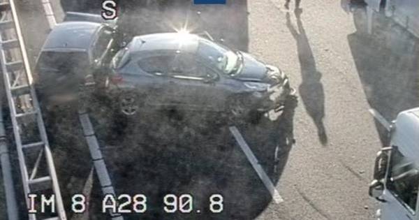 Ongeluk blokkeert drie rijstroken A28 bij Zwolle.