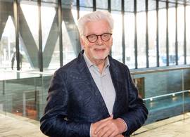 Jan Slagter stopt als directeur van Omroep MAX: Ze vonden me een rare jongen