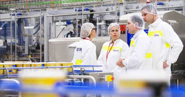 Extra bonus voor personeel Nutricia in coronatijd: 'Onze mensen zijn food-hero's' - De Gelderlander