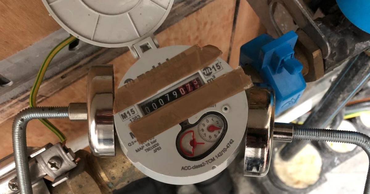 Simpel Trucje Legt Watermeter Stil Watermaatschappij Waarschuwt Diefstal Wordt Altijd Aangegeven De Krant Hln Be