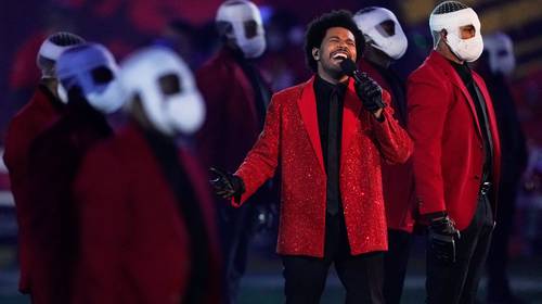 Wie is Abel Tesfaye, beter bekend als The Weeknd?