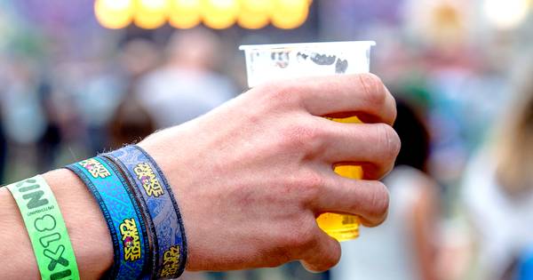 Slagveld in Twentse evenementenwereld: 'Kan wel huilen' | Coronavirus - Tubantia