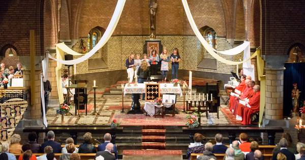 Ontroerend mooie laatste viering in Spoordonk | Kempen - Eindhovens Dagblad