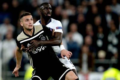Davinson Sánchez er niet bij tegen Ajax, Vertonghen met masker