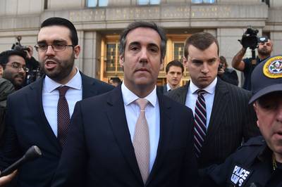 'Voormalig Trump-vertrouweling Michael Cohen gaat fraude bekennen'