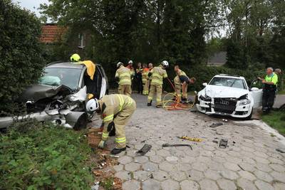 Vier gewonden door frontale aanrijding in Westervoort