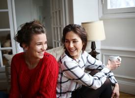 Vrouwen met deze sterrenbeelden zijn de leukste zussen