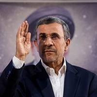 Luchtaanval moest Ahmadinejad bevrijden uit huisarrest: zo wilden VS en Israël een regimewissel in Iran forceren