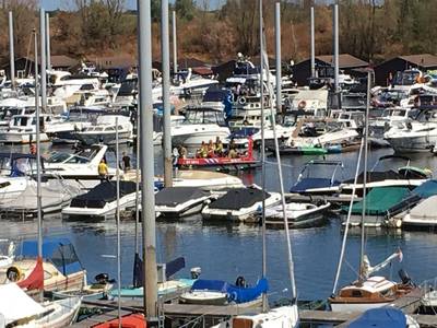 Brand in boot bij pompstation op De Bijland in Tolkamer
