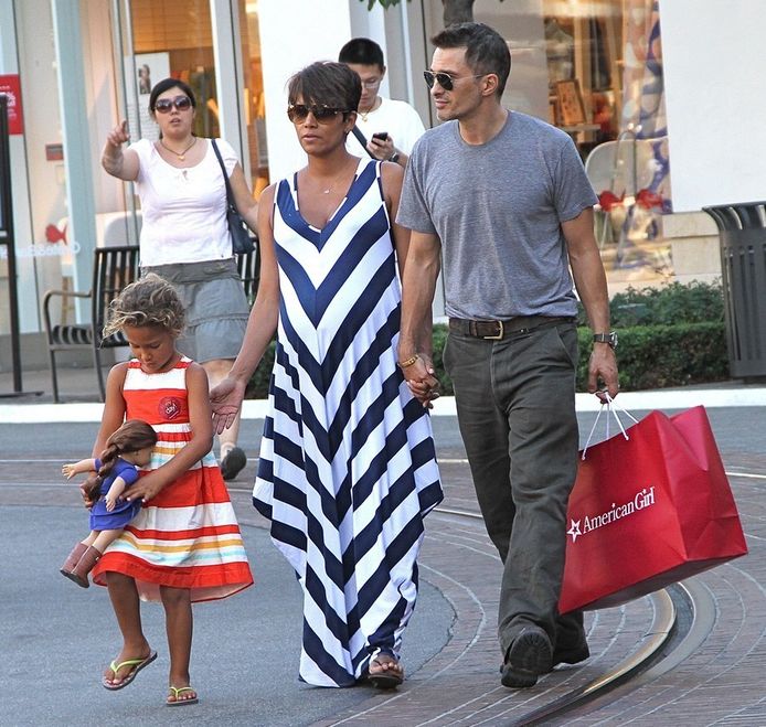 Halle Berry 47 Bevallen Van Zoontje Sterren Ad Nl