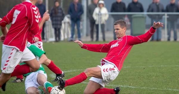 SPS heeft eerste periodetitel nu al in zicht na misstap Smerdiek - BN DeStem