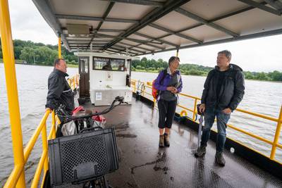 Het Drielse Veer vaart weer na drie maanden stilliggen: ‘We zijn meteen gekomen’