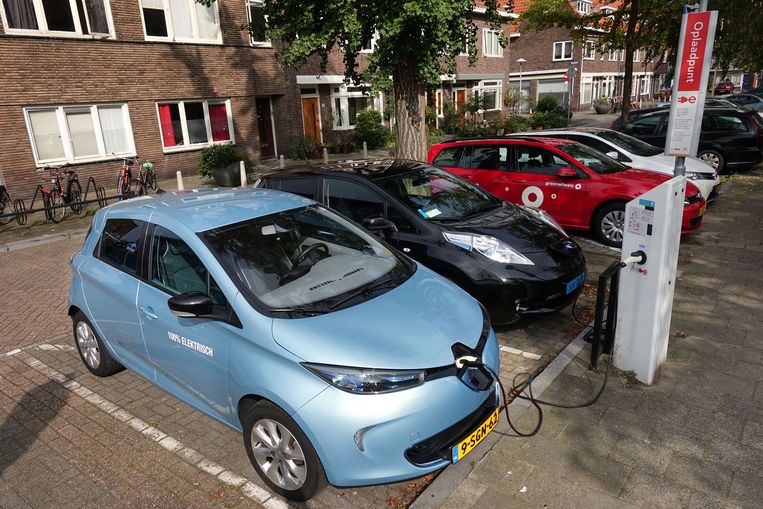 Zo maakt Nederland zich klaar voor het einde van de benzineauto Trouw