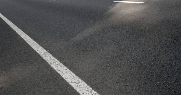 Man (25) krijgt boete voor asociaal rijgedrag op N283 bij Genderen