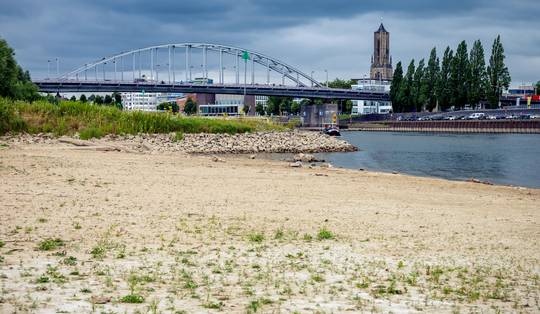 ‘Er zullen ongetwijfeld hoogoplopende spanningen ontstaan tussen betrokken landen’: wie heeft recht op het laatste water in een droogstaande rivier?