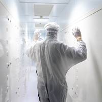 Ze kosten 350 miljoen euro en bestaan uit 100.000 onderdelen uit meer dan twintig landen: wat maakt de EUV-machines van ASML zo speciaal?