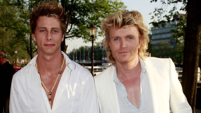 Vriend Helpt Hans Klok Met Repeteren Show Ad Nl
