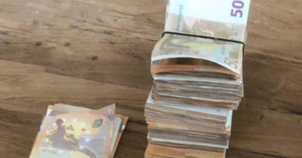 FIOD heeft beslag gelegd op Hippisch Centrum Krimpenerwaard in Krimpen aan den IJssel.