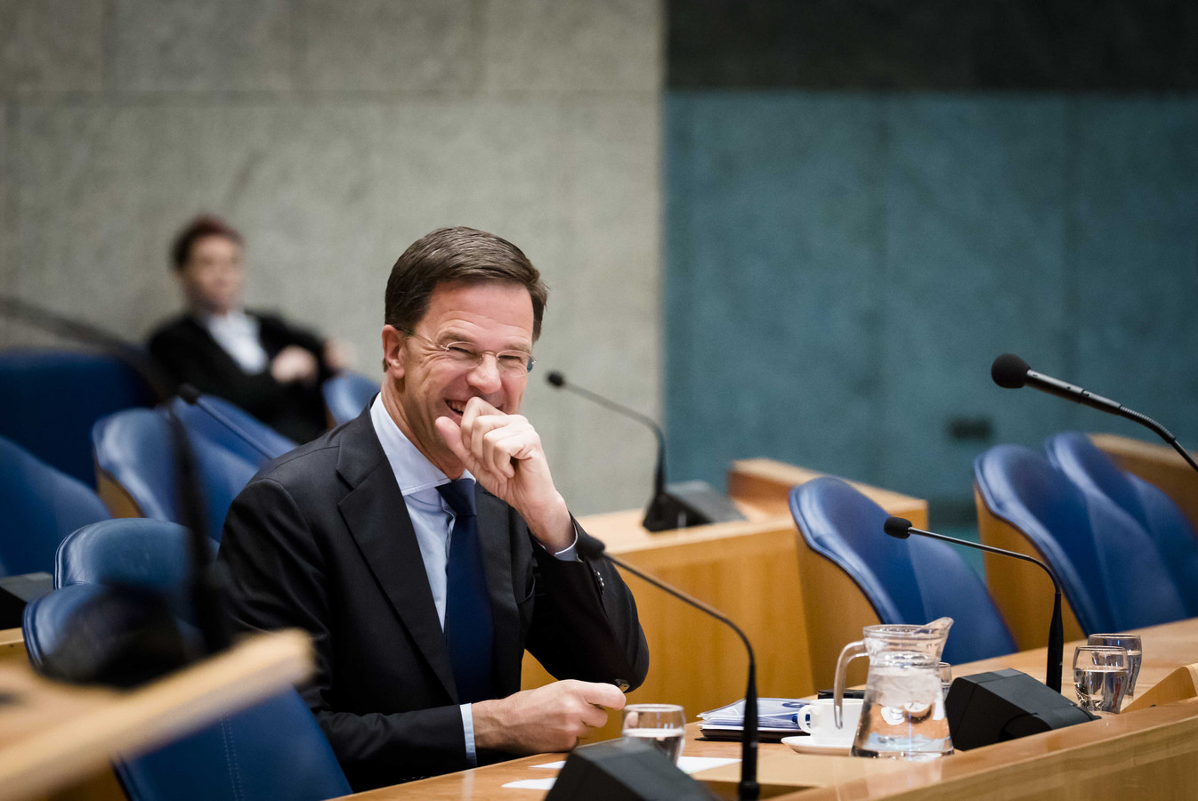 Rutte moet hard onderhandelen voor sobere EU-begroting ...