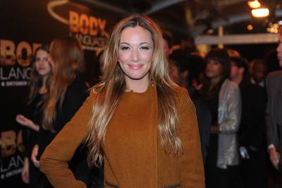 Dewi Pechler uit de kleren voor Adam zkt. Eva