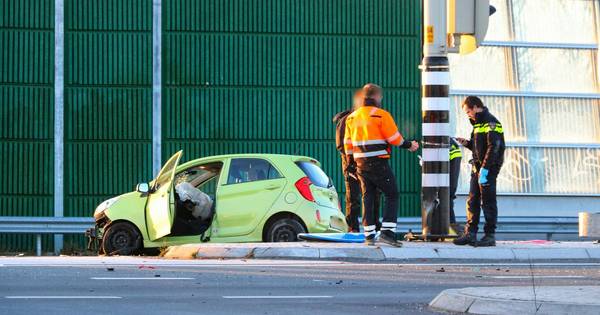 Aanrijding op kruising Westerval/ N18 in #Enschede.